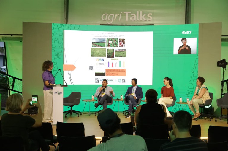 Brasil compartilha experiências em economia circular e sistemas integrados de produção durante a COP30