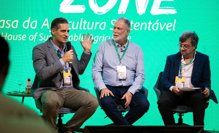 Mapa destaca sistema de plantio direto em painel na AgriZone durante a COP30