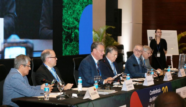 Ministro Carlos Fávaro preside eleição do novo diretor-geral do IICA