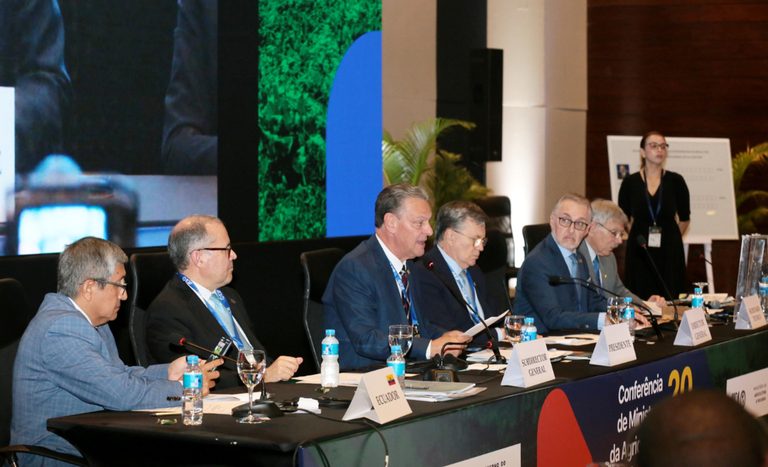 Ministro Carlos Fávaro preside eleição do novo diretor-geral do IICA