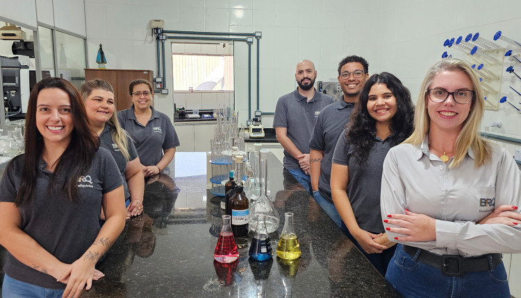 Do laboratório ao campo, eficiência agronômica garante insumos confiáveis e resultados produtivos 