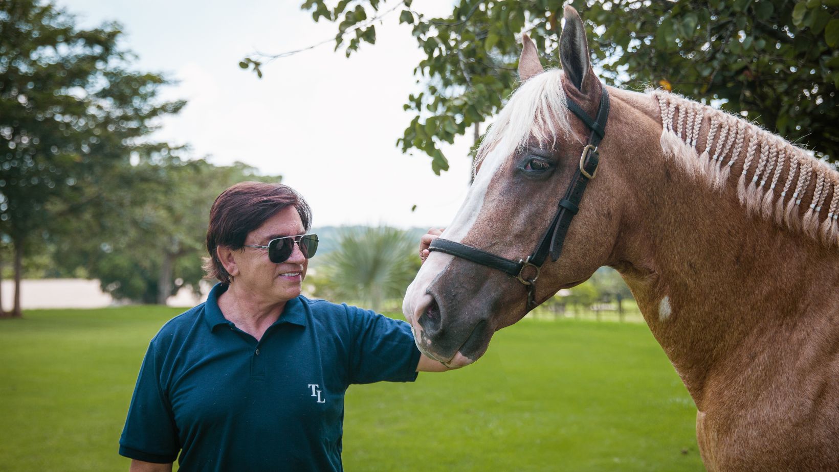Cantor Sertanejo Chitao com Cavalo Mangalarga Luar HIC