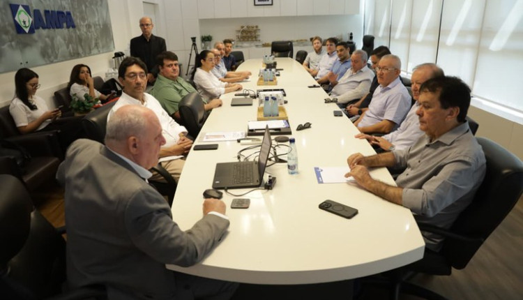 Em Mato Grosso, Mapa apresenta Programa Caminho Verde Brasil a associação de produtores de algodão