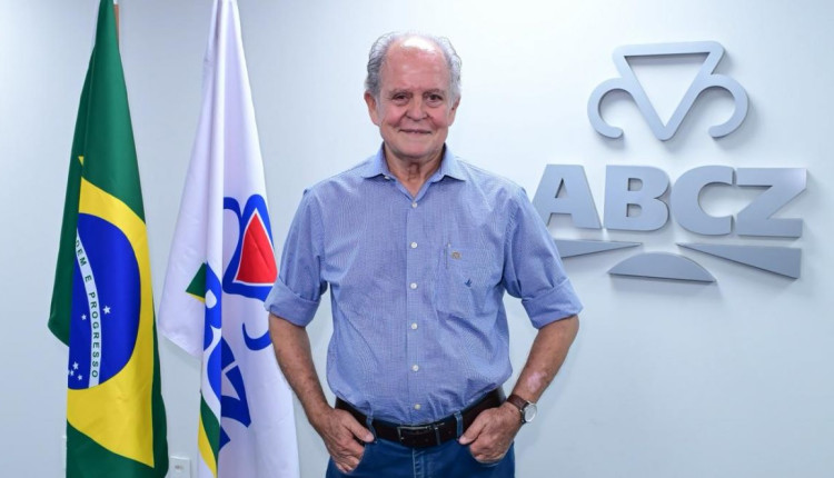 Arnaldo Manuel de Souza Machado Borges é eleito novo Presidente da ABCZ