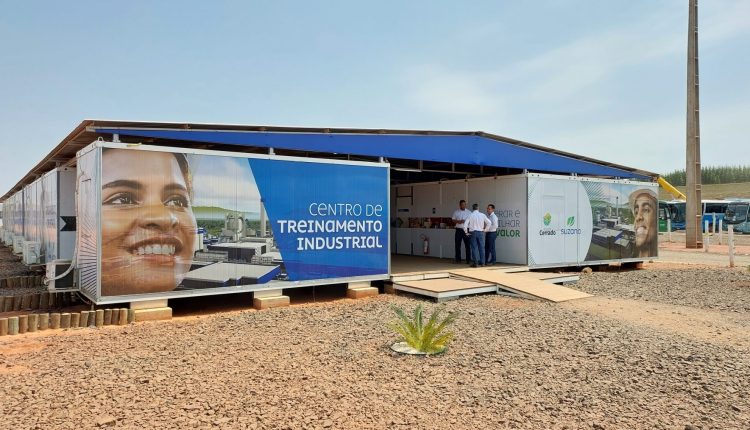 Ativa Locação prevê R$ 12 milhões com celulose em 2026