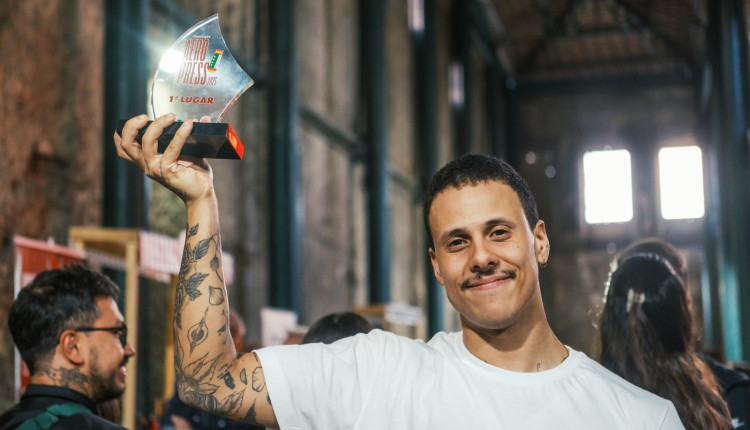 Barista campeão no preparo de café embarca para mundial na Coreia do Sul