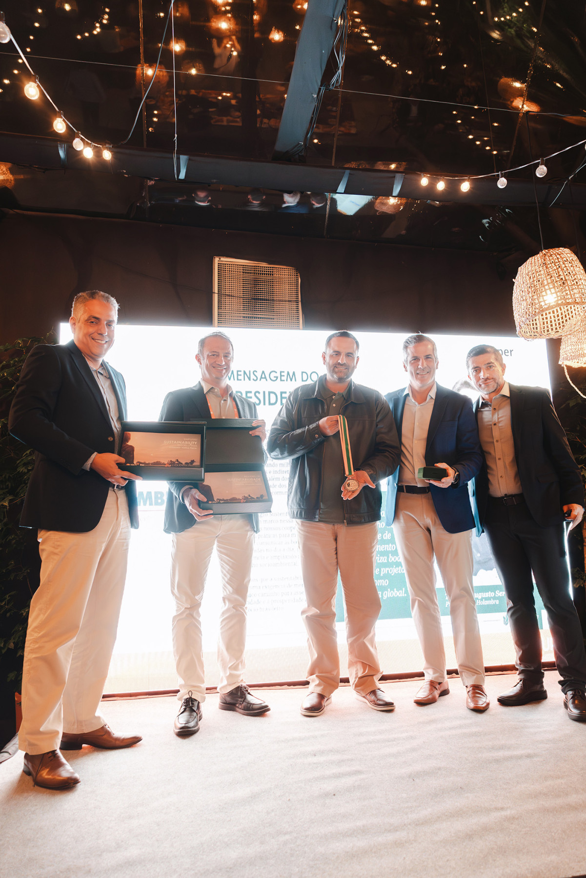 UPL homenageia cinco cooperativas e a Embrapa Soja por ações de sustentabilidade