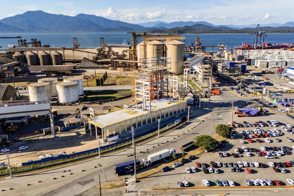 Paraná investe R$ 650 milhões em porto para turbinar exportação de grãos
