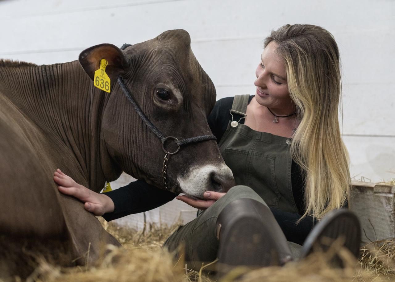 Ela virou referência nacional: a força e a liderança de Verônika Marianna no protagonismo feminino da pecuária
