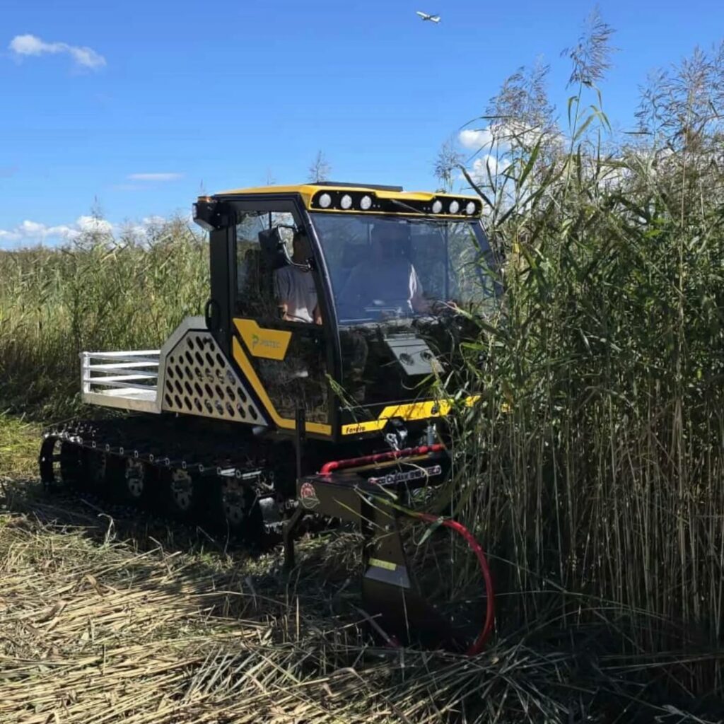 Irmãs inventam trator elétrico e revolucionam a agricultura – Facebook/ foto é de um post. Ver post Rigitrac Traktorenbau AG