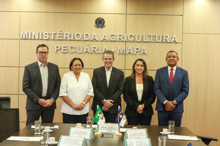 Ministro André de Paula e governadora do RN dialogam sobre o desenvolvimento da agropecuária estadual