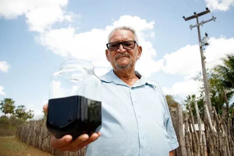 Agricultor encontra petróleo no Ceará e descoberta pode gerar lucro milionário; entenda o que diz a lei