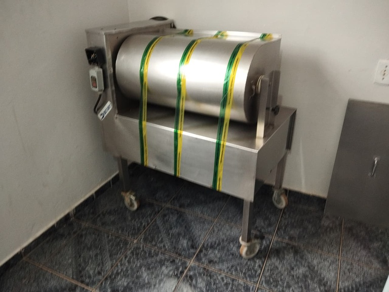 Operação Ronda Agro fiscaliza fábrica de alimentos para pássaros ornamentais em Sumaré (SP)