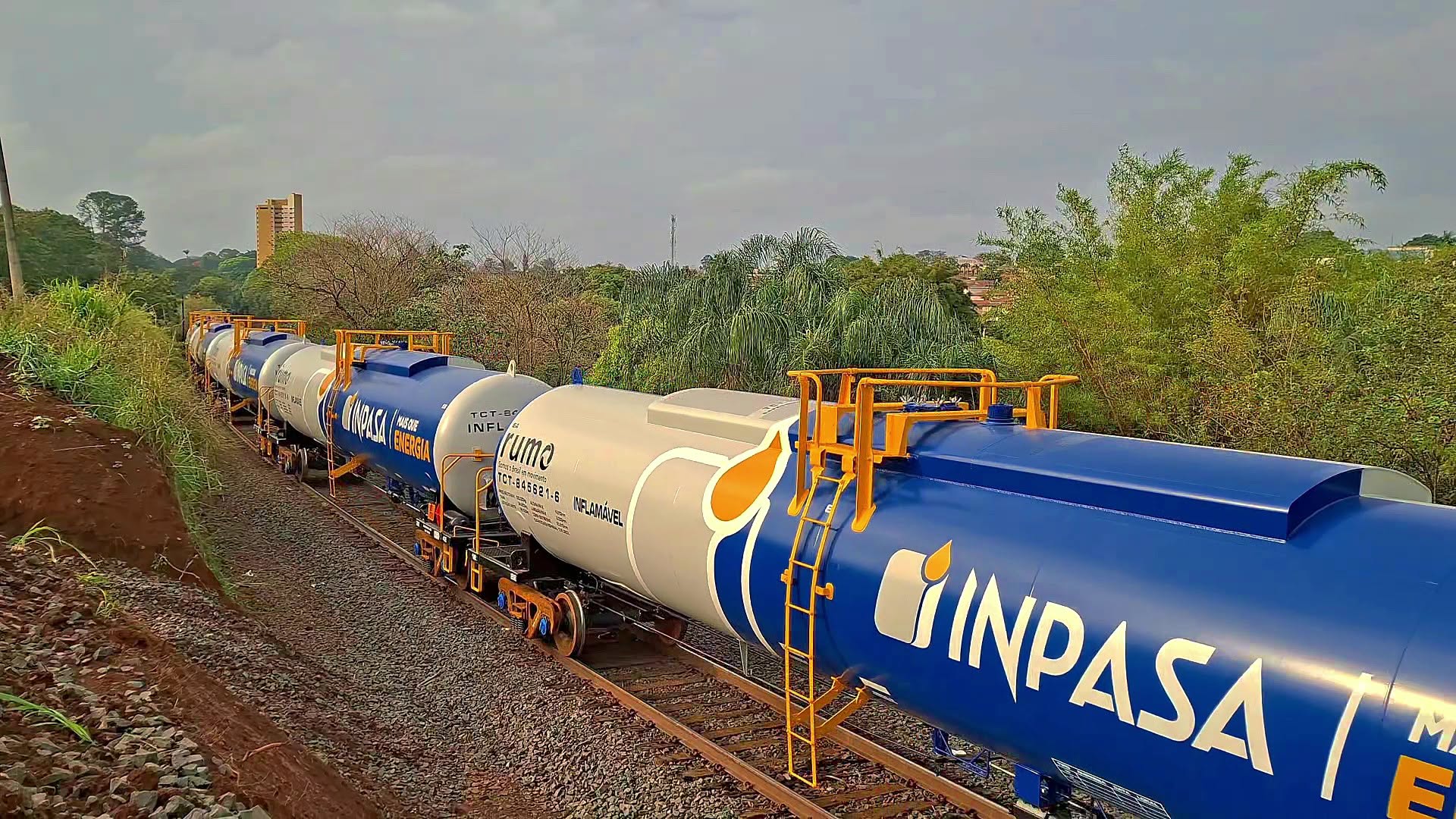 Dos trilhos aos dutos: Projeto Pascal da Inpasa pode transformar o transporte de etanol