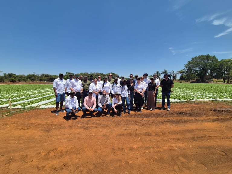 Missão da África do Sul no Brasil conhece iniciativas brasileiras em bioinsumos
