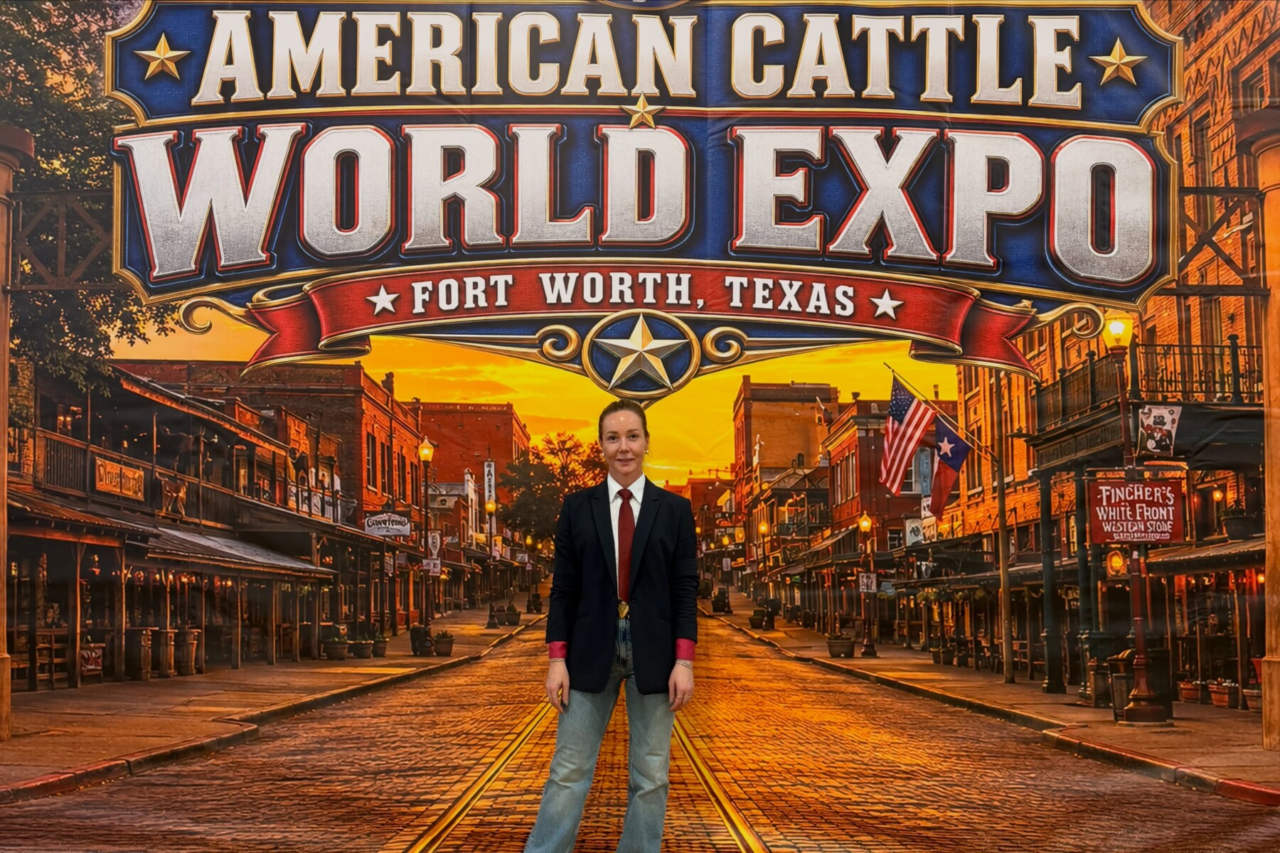 Lucyana Queiroz - da Q2 Assessoria Pecuaria - American Cattle World Expo
