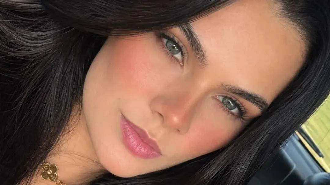 Acidente na GO-426 mata Natália Sousa Soares, ex-rainha de festa do peão, aos 26 anos